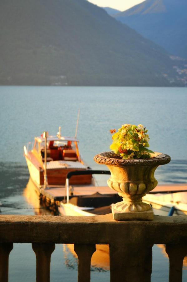 Ortensie & Oleandri Al Lago - By Myhomeincomo Argegno Buitenkant foto